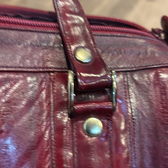 Vintage 1970s burgundy eelskin bag and matching change purse - Picture 5 of 7